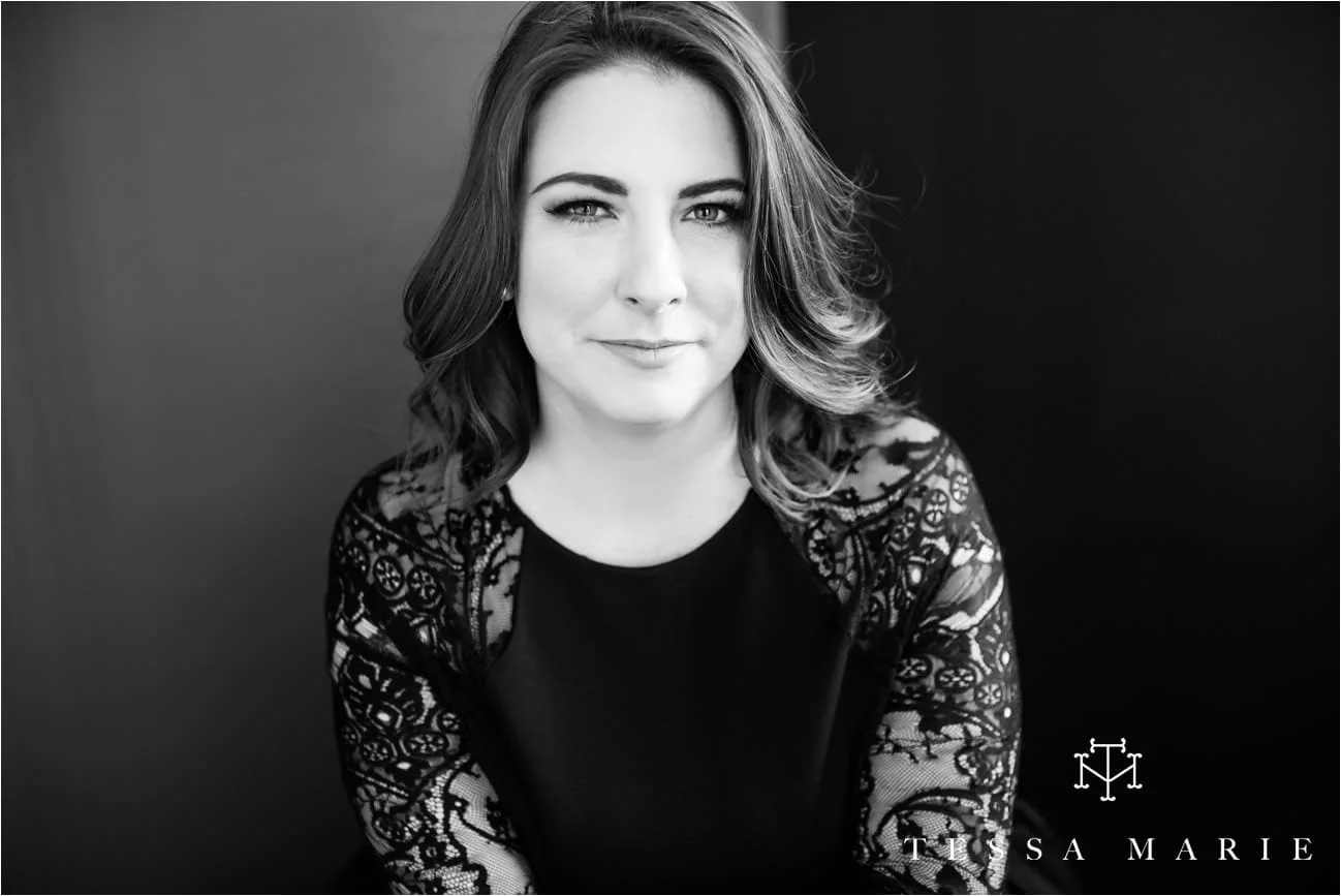 Tessa_marie_studios_womens_boudoir_portraits_empowering_full_experience_empowering_feeling_beautiful_0125