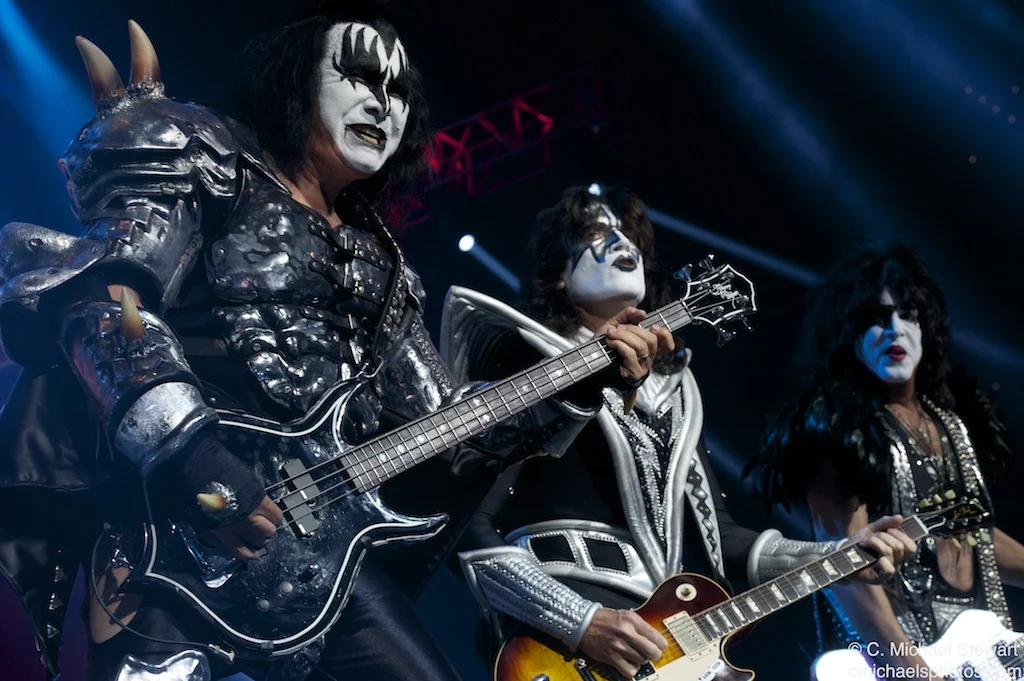 Kiss and Motley Crue 3192 (1).jpg