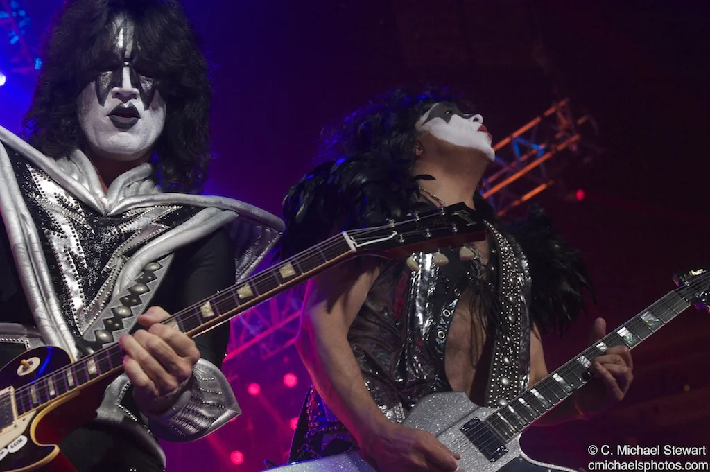 Kiss and Motley Crue 3195 (1).jpg
