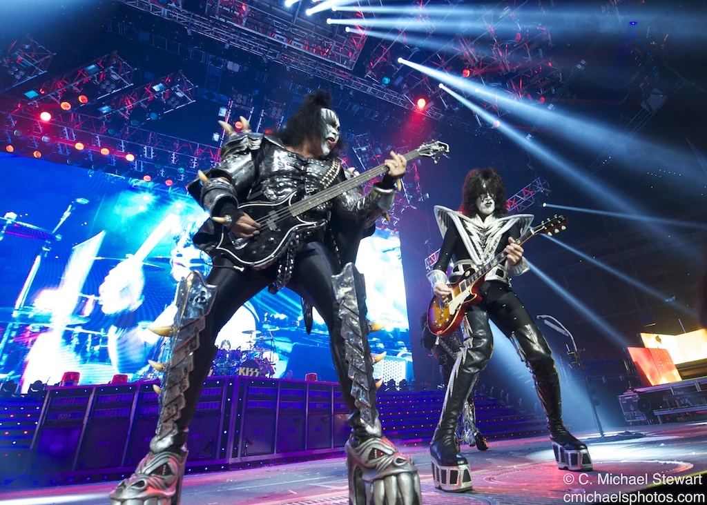 Kiss and Motley Crue 3202.jpg