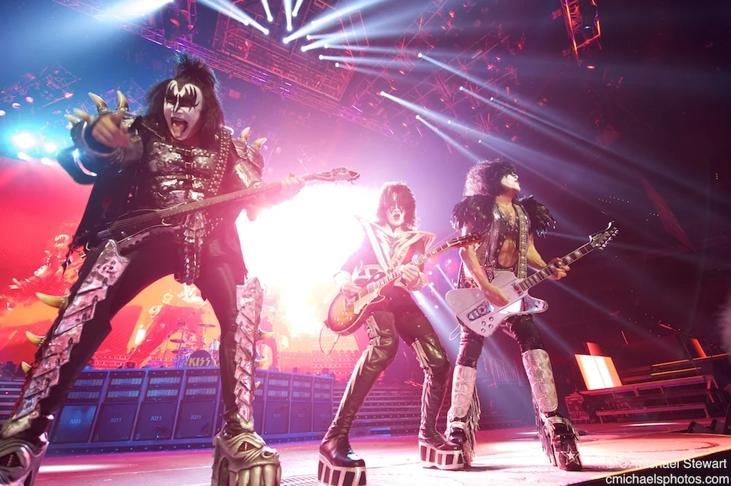 Kiss and Motley Crue 3205.jpg