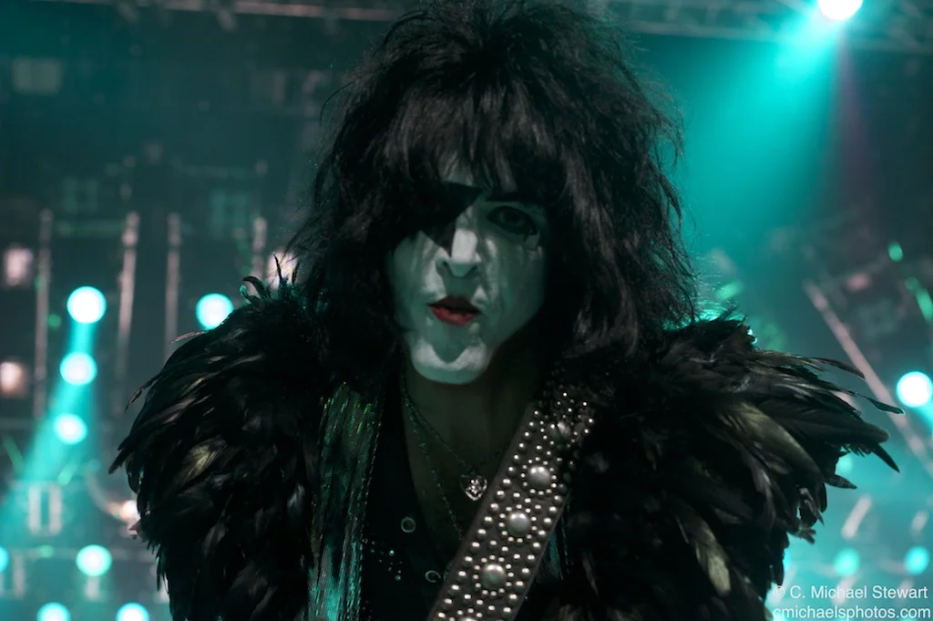Kiss and Motley Crue 3216 (1).jpg