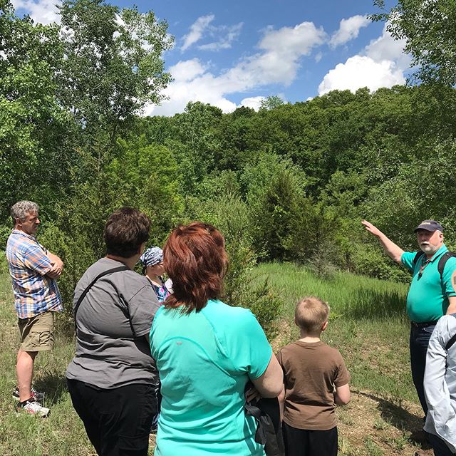 Geologist Larry Bean leads our annual Rockhound basics program in the #waterloorecreationarea on a beautiful #puremichigan Sunday