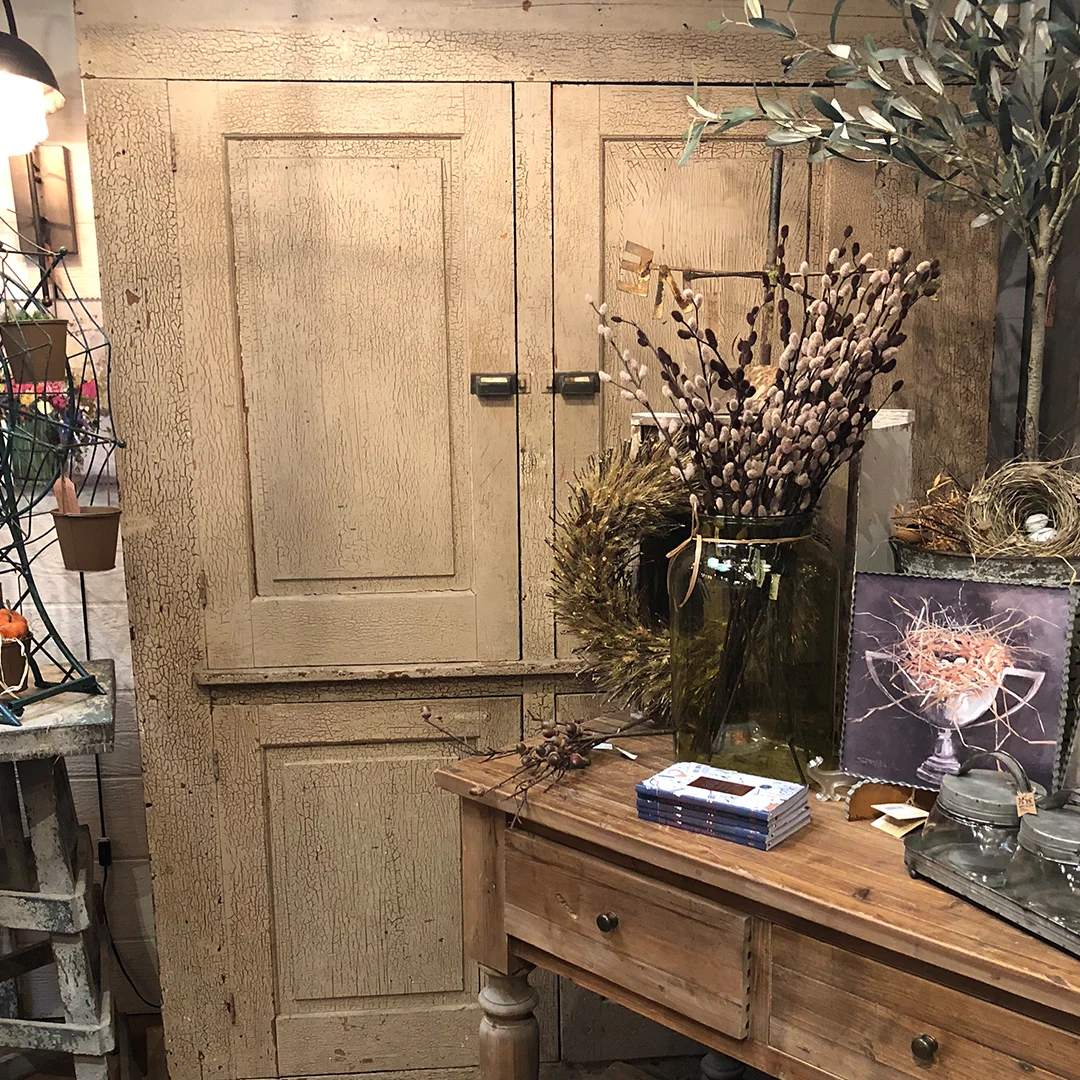 Vintage Cabinet.jpg