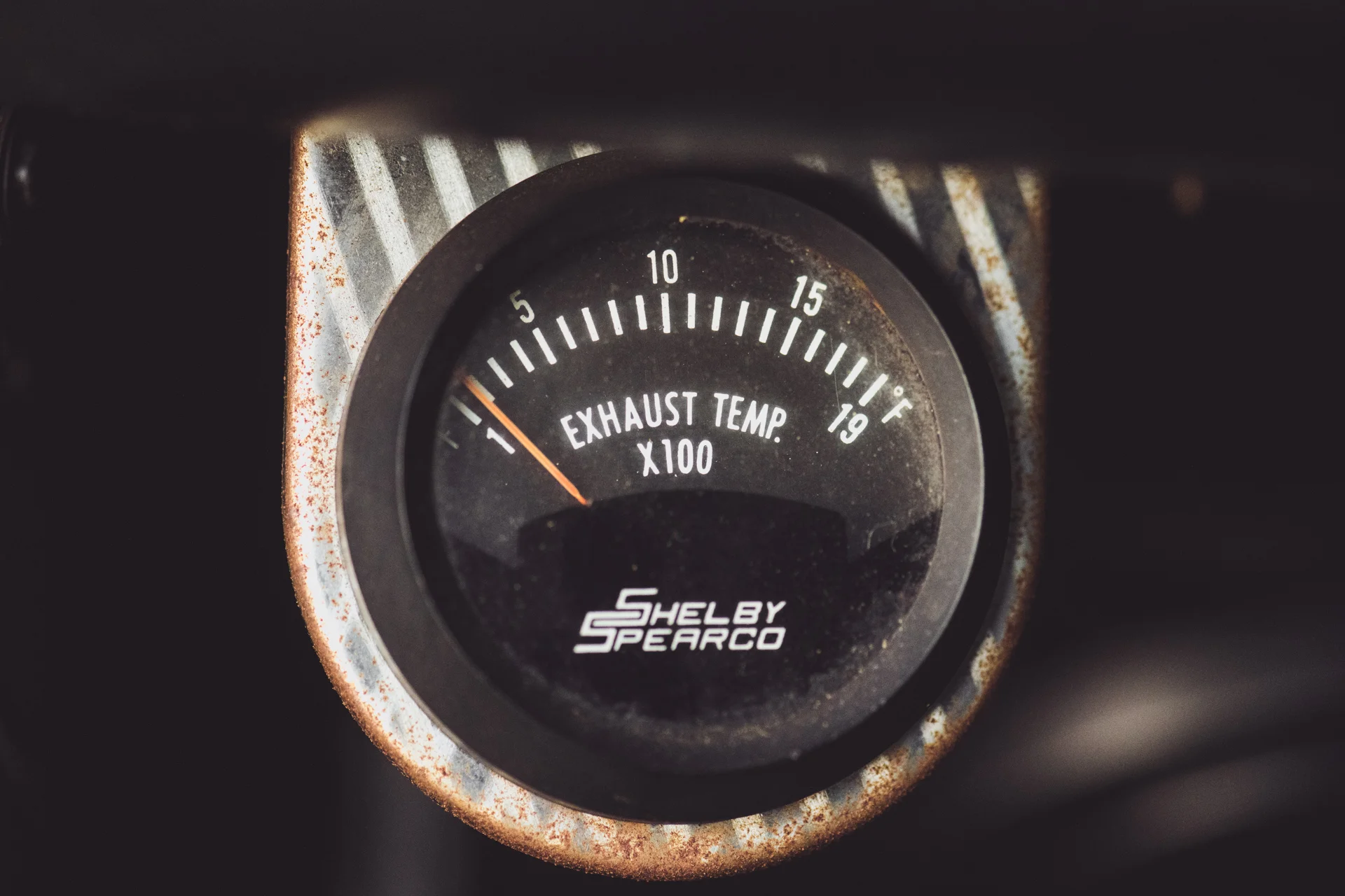 Mercedes240-20.jpg