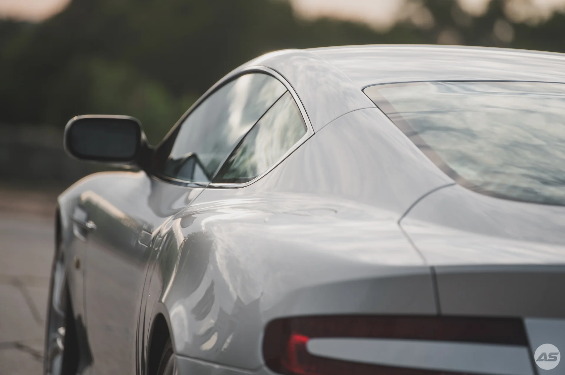 Aston-9.jpg