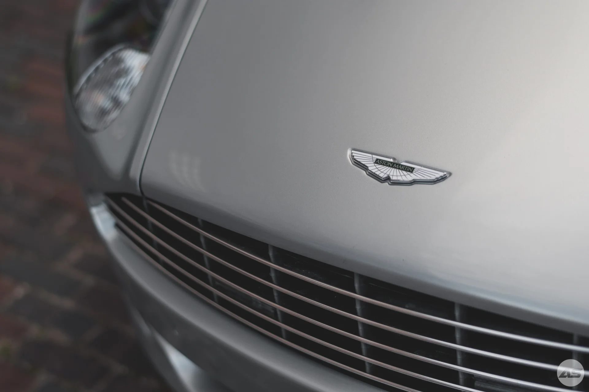 Aston-18.jpg