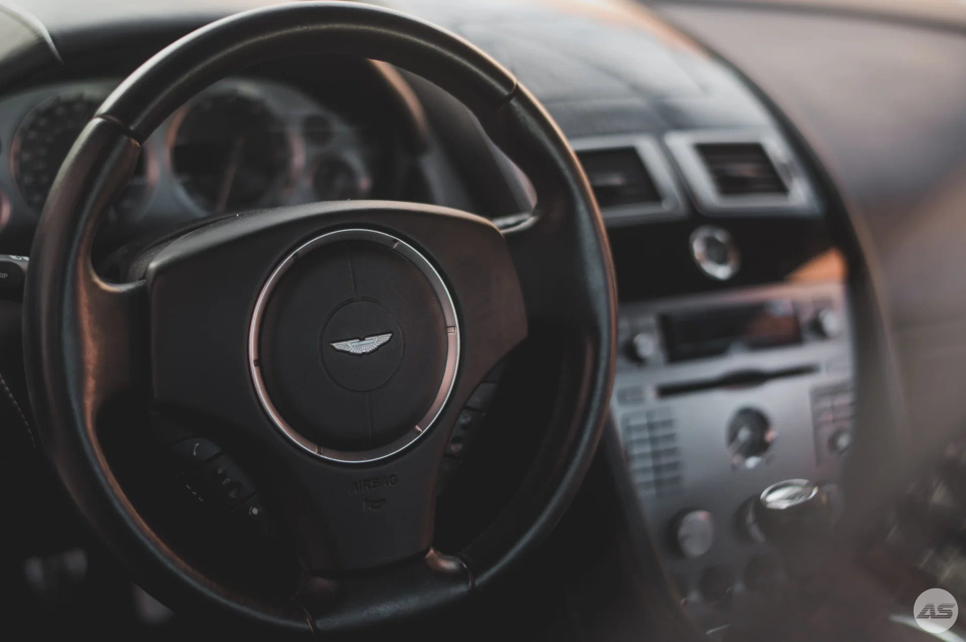 Aston-26.jpg