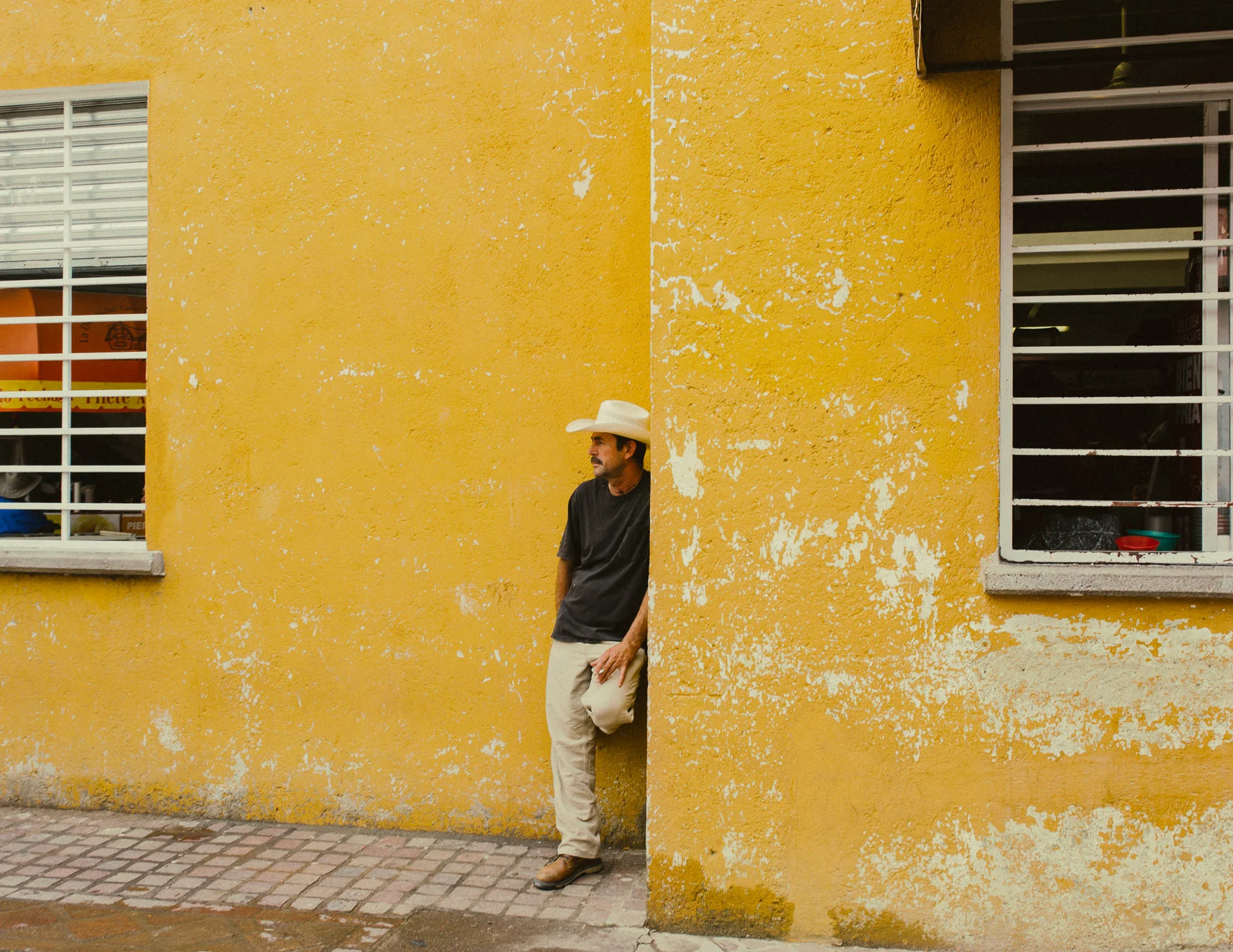 Words and images © KEVIN SERNA