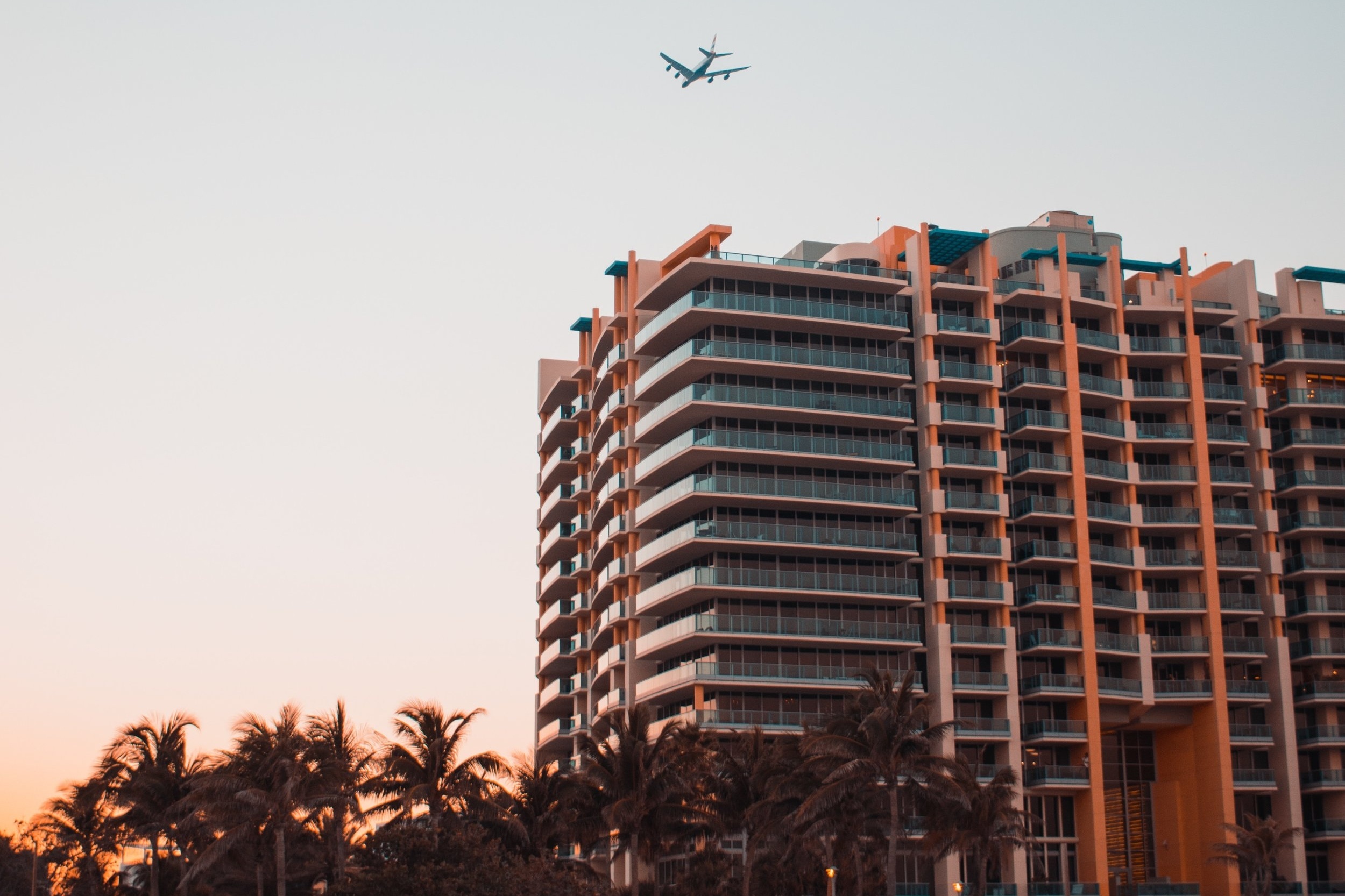Hotel+Airplane.jpg
