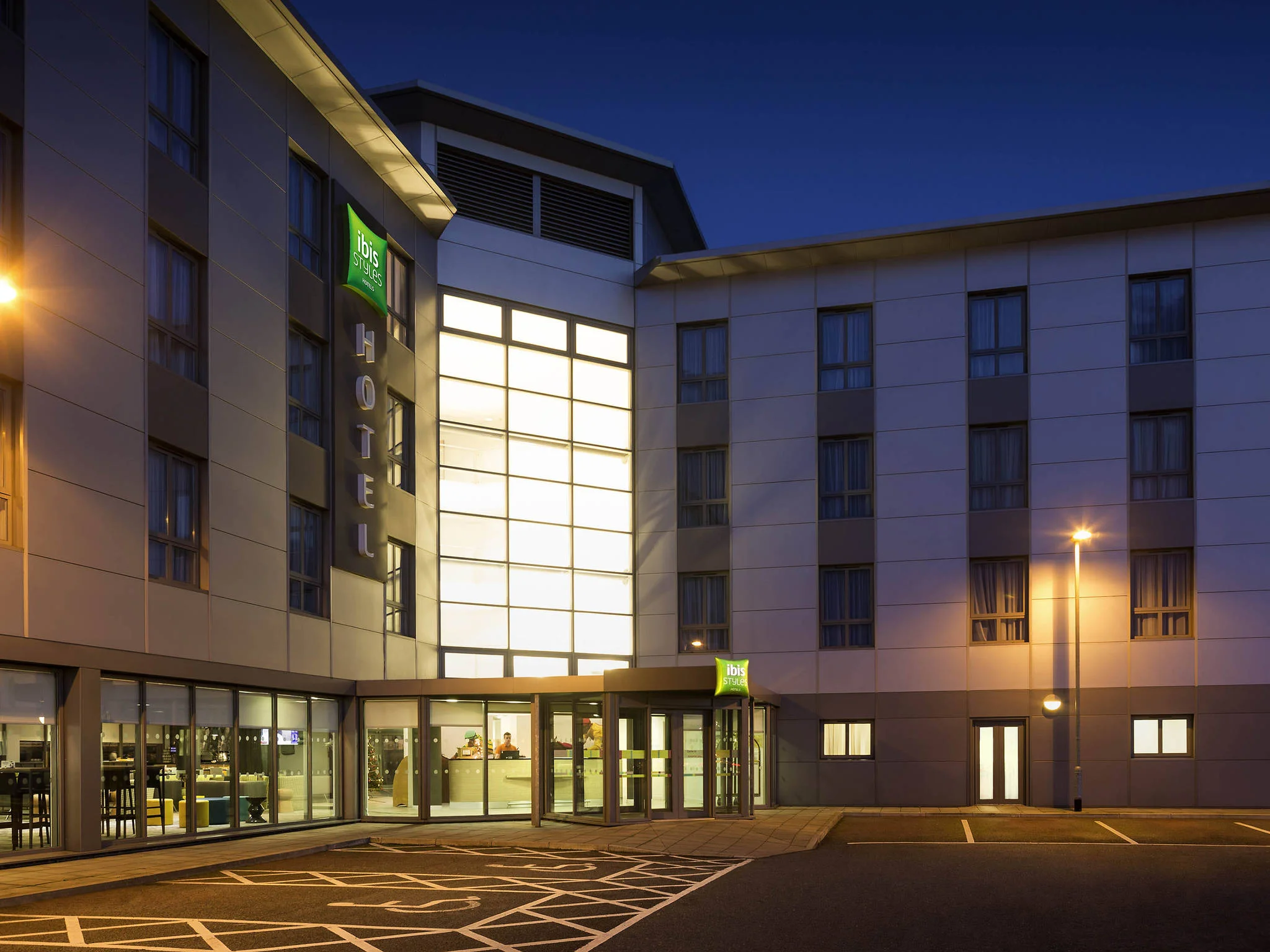 Ibis-Haydock.jpg