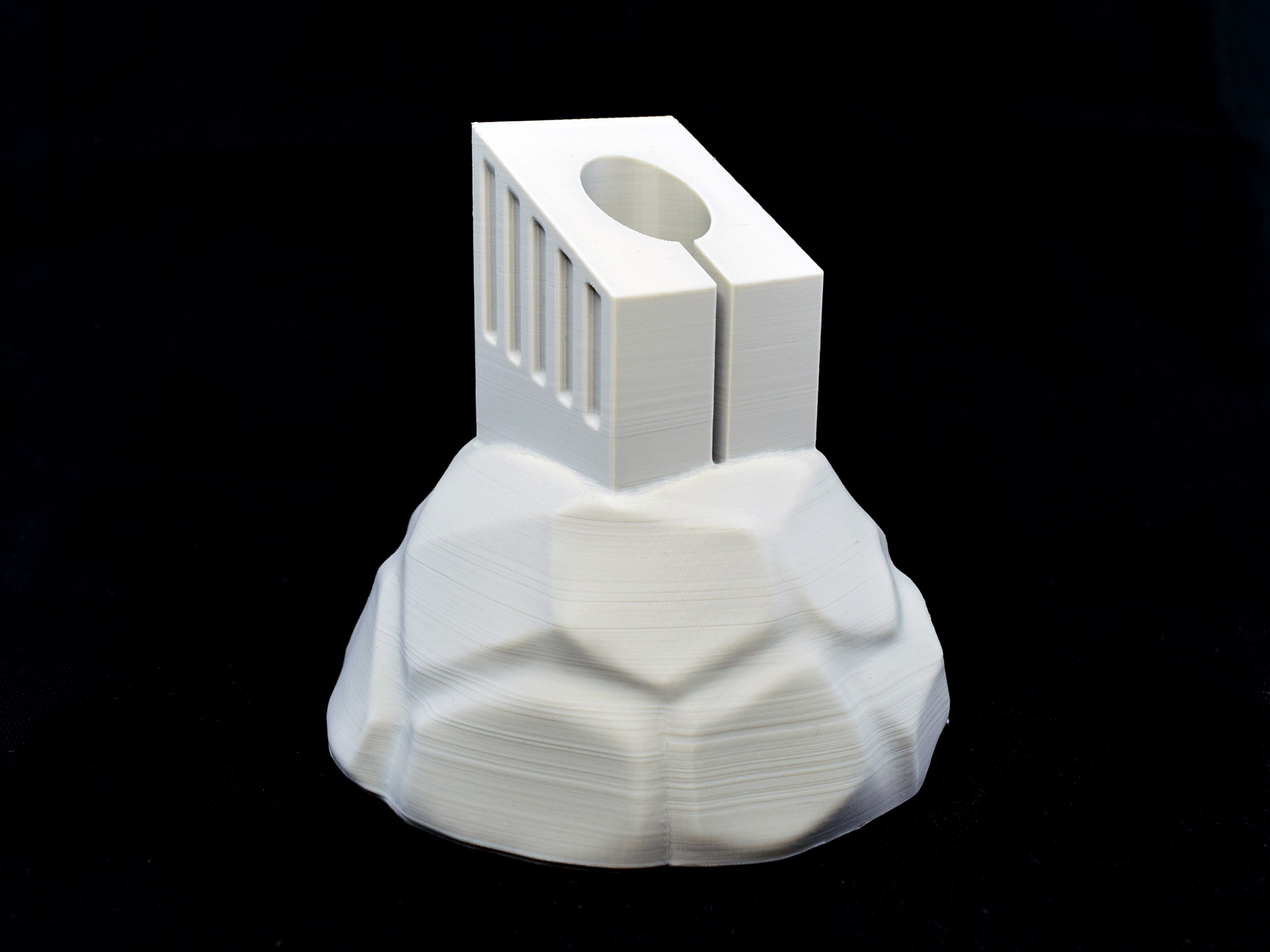 Altar2_Photo.png