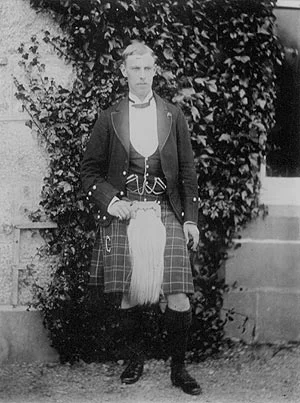 JOHN WILLIAM MACGILLIVRAY, 13TH CHIEF