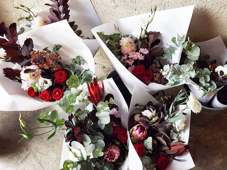 ASAJFlowerbouquetsred.jpg