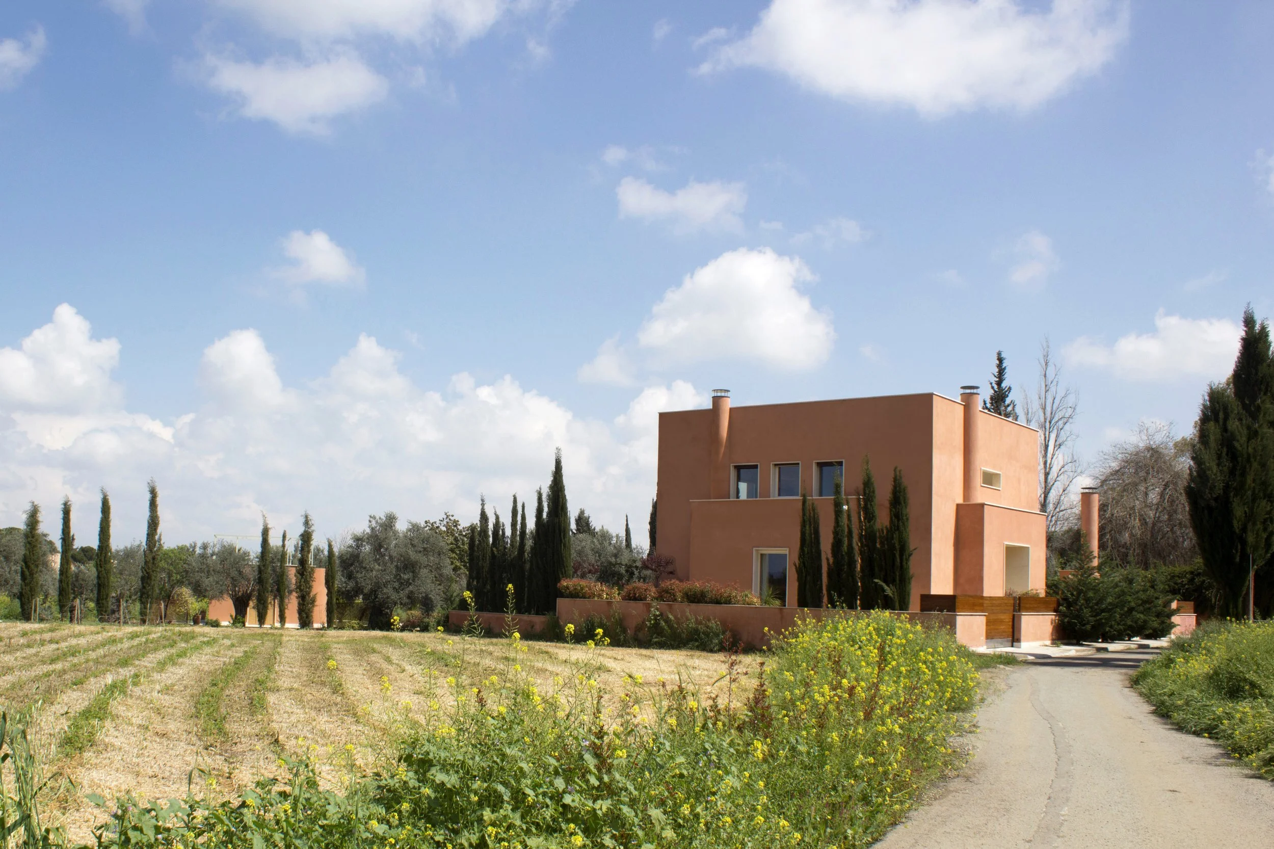 country-villa-nicosia-rural-approach-terracotta-facade1.jpg