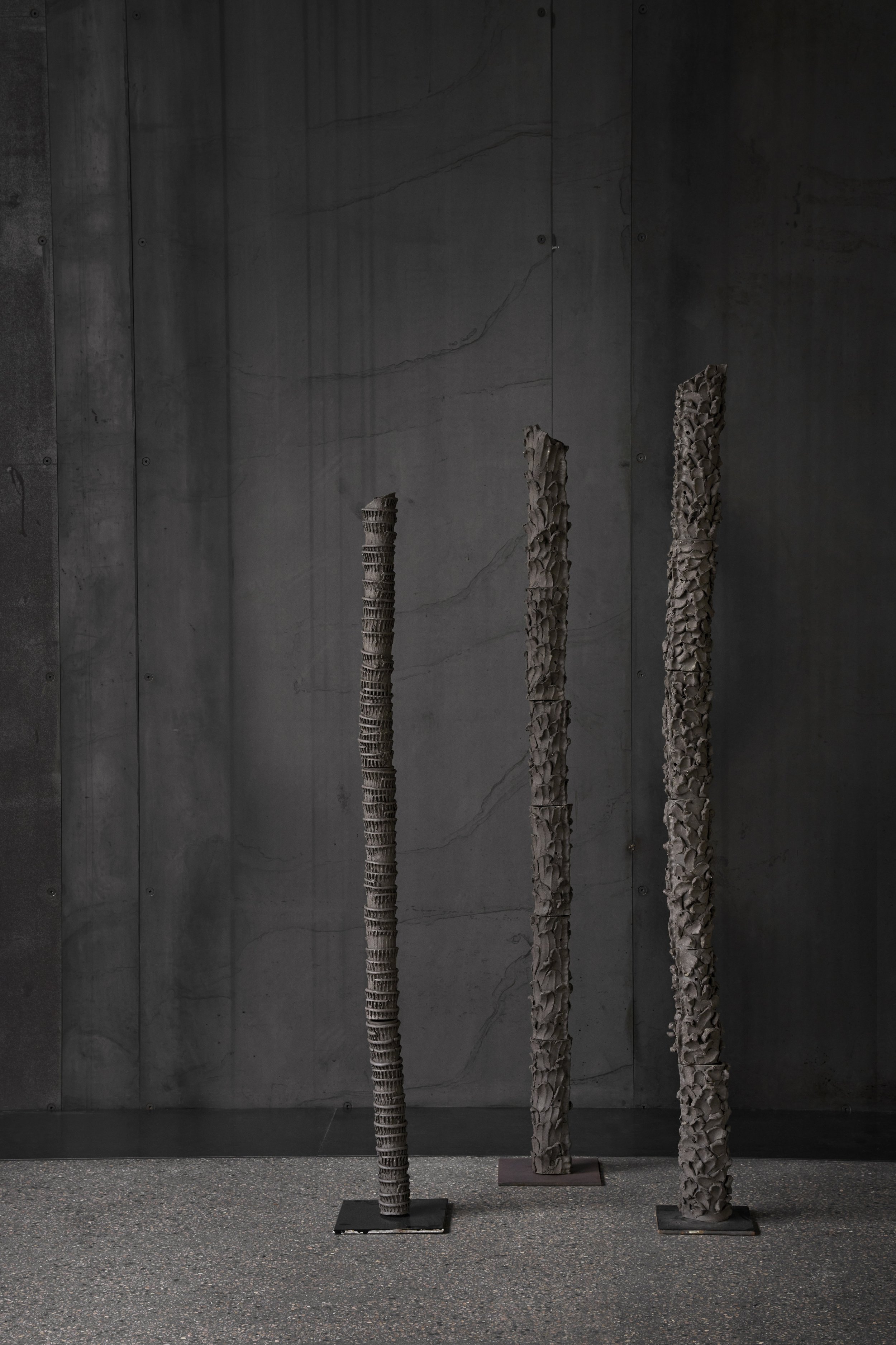 Momentum columns 1
