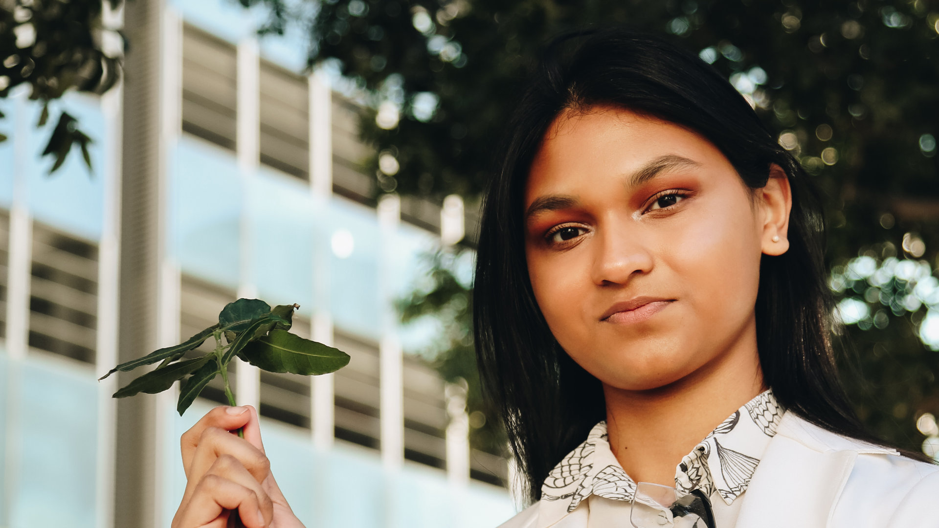 kiara-nirghin-header.jpg