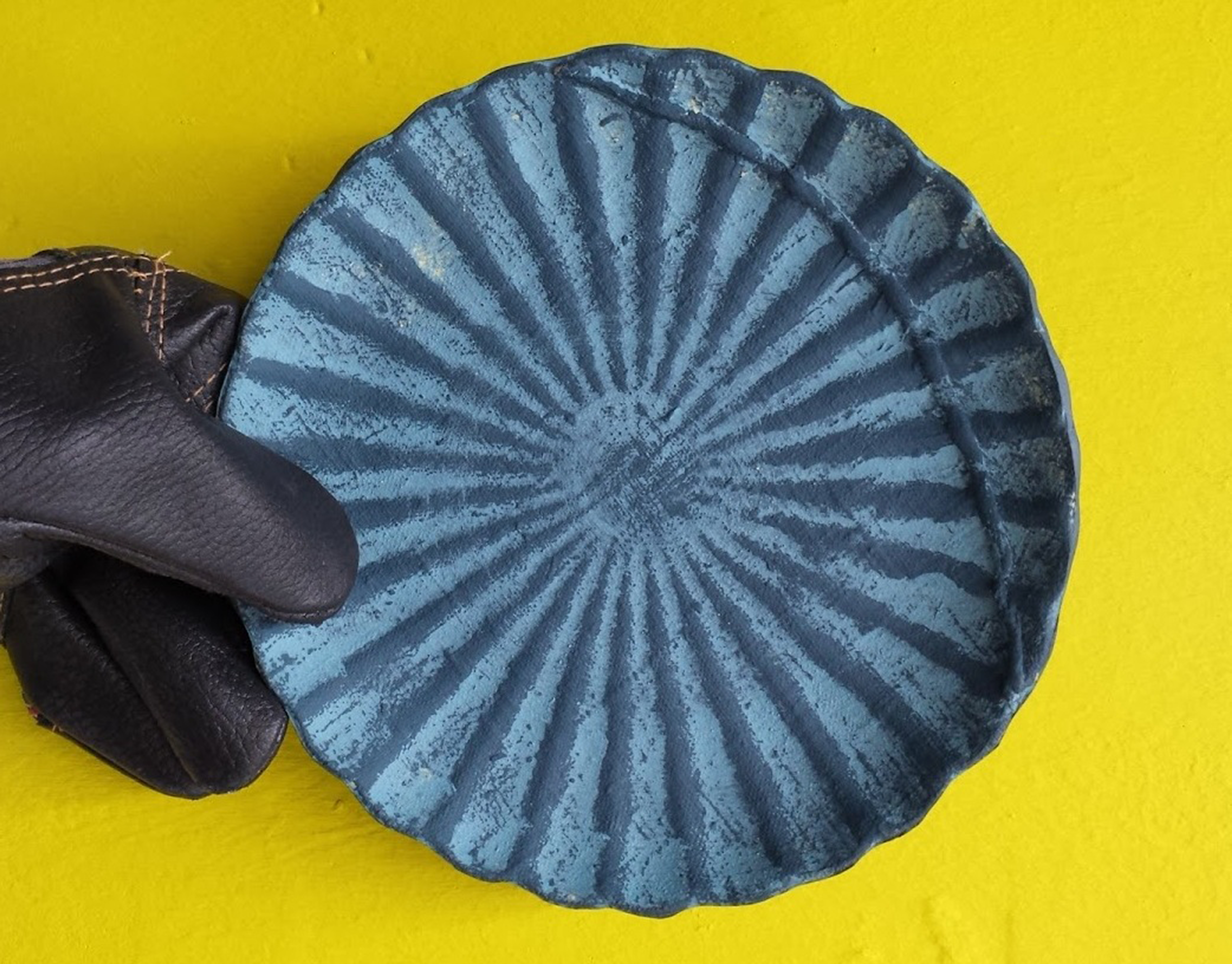 Moonplate -hand painted coloured stoneware