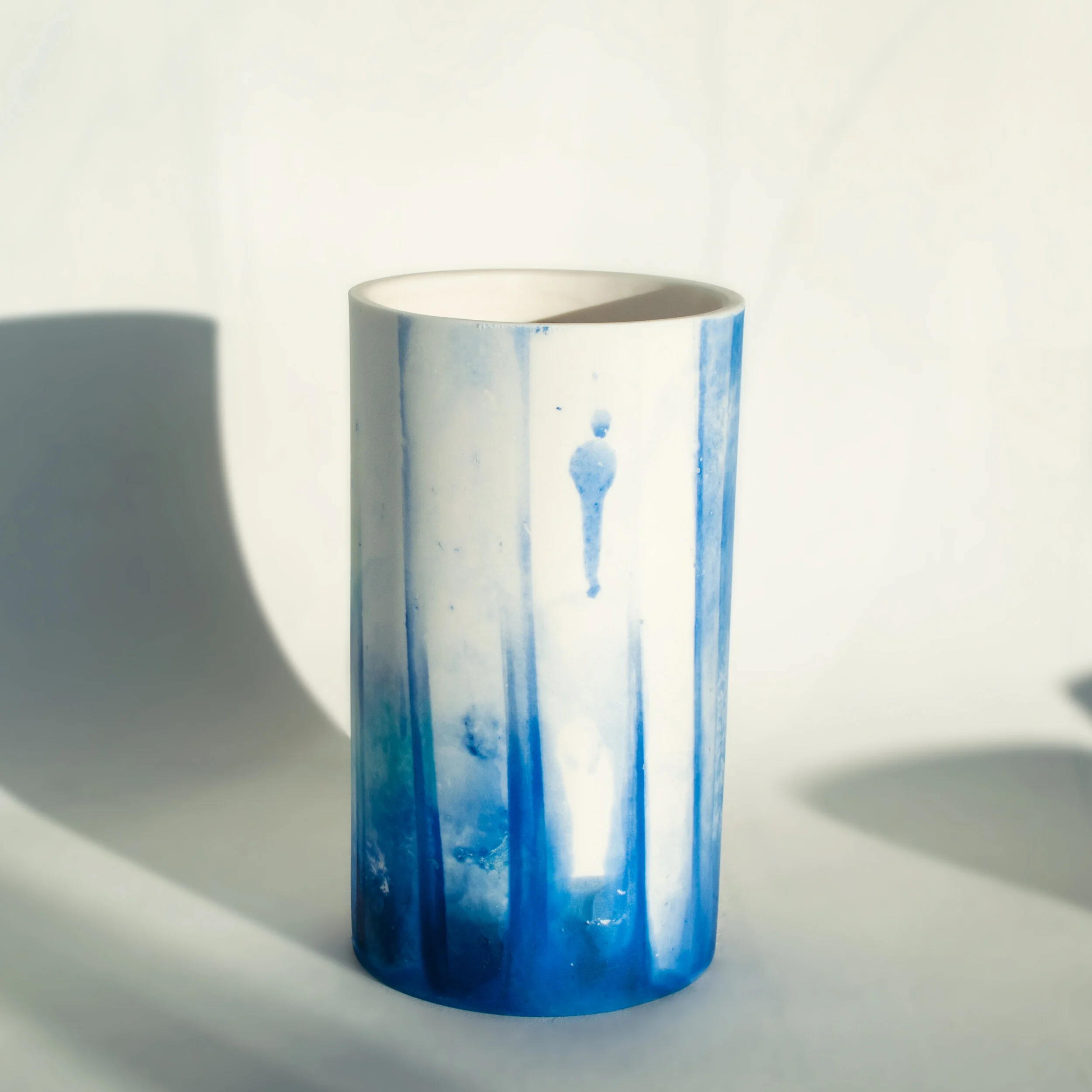 M-Vase-4-3SQ.jpg