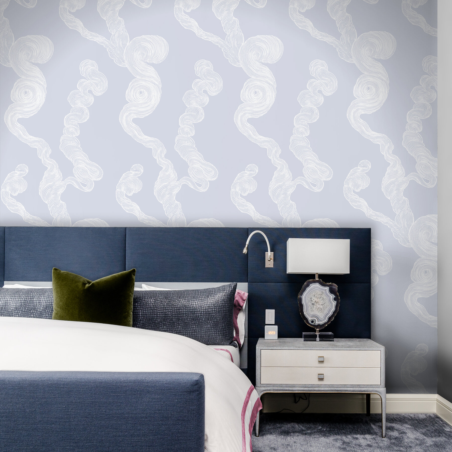 Fil di Fumo - Pale Blue, Antique Style Wallpaper, Contemporary Bedroom, Studio DeSimoneWayland