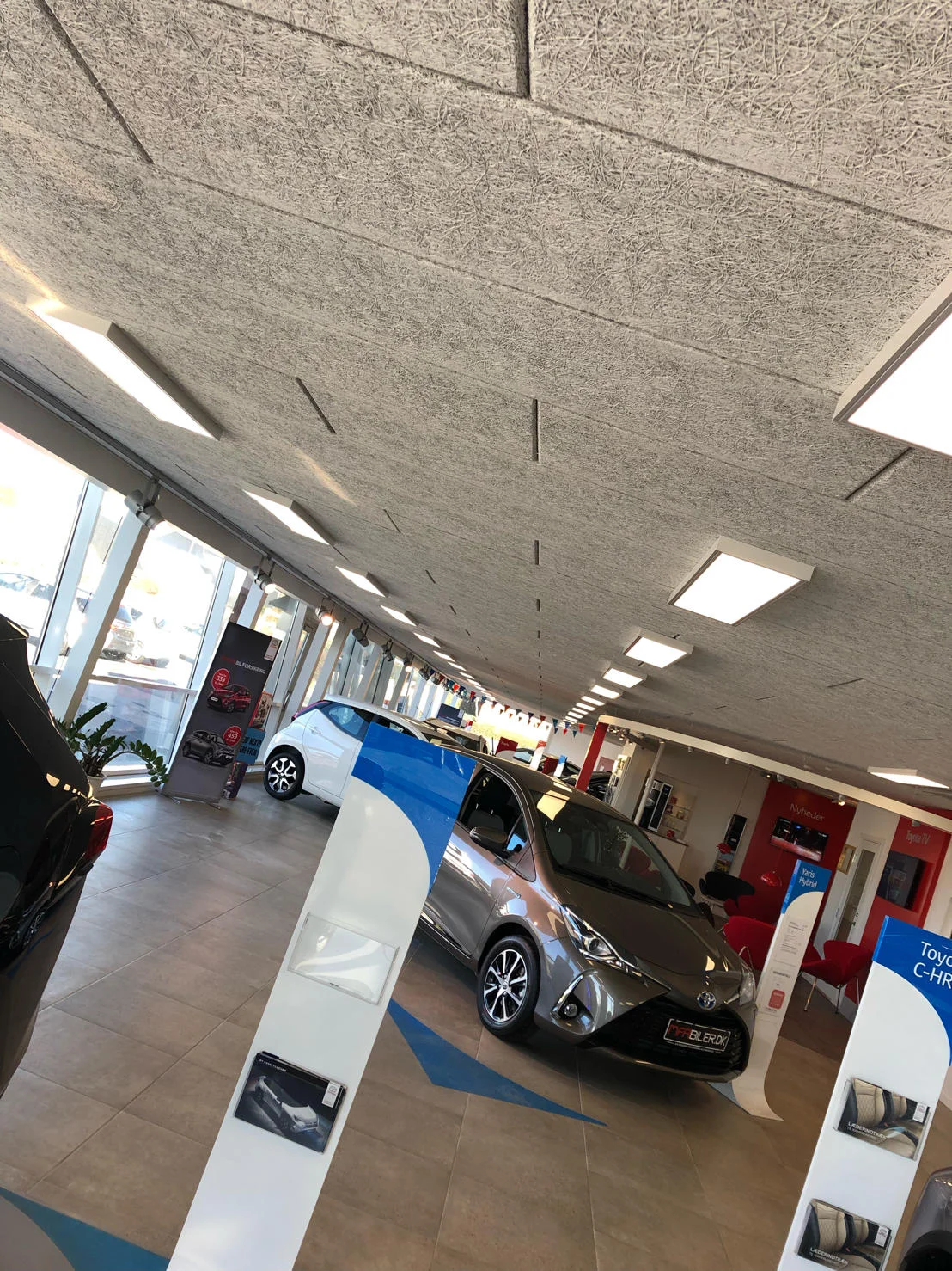 toyota LED2.jpg