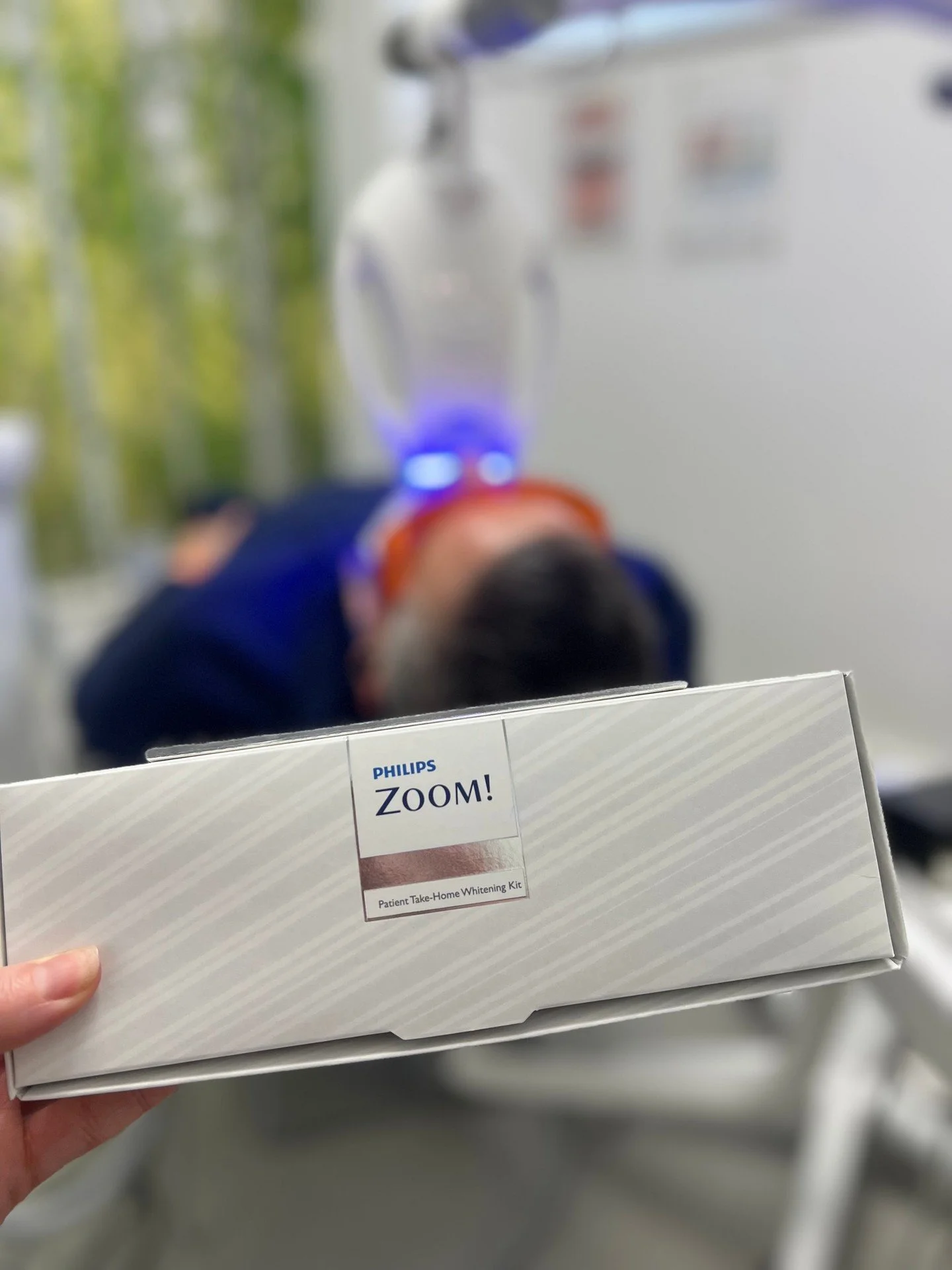 Want whiter teeth, fast?

With our in-surgery whitening treatment, you can brighten your smile by up to 6 shades in just one hour.

Sit back, relax, and let us do the rest,  you&rsquo;ll walk out the door with a smile that shines. ✨