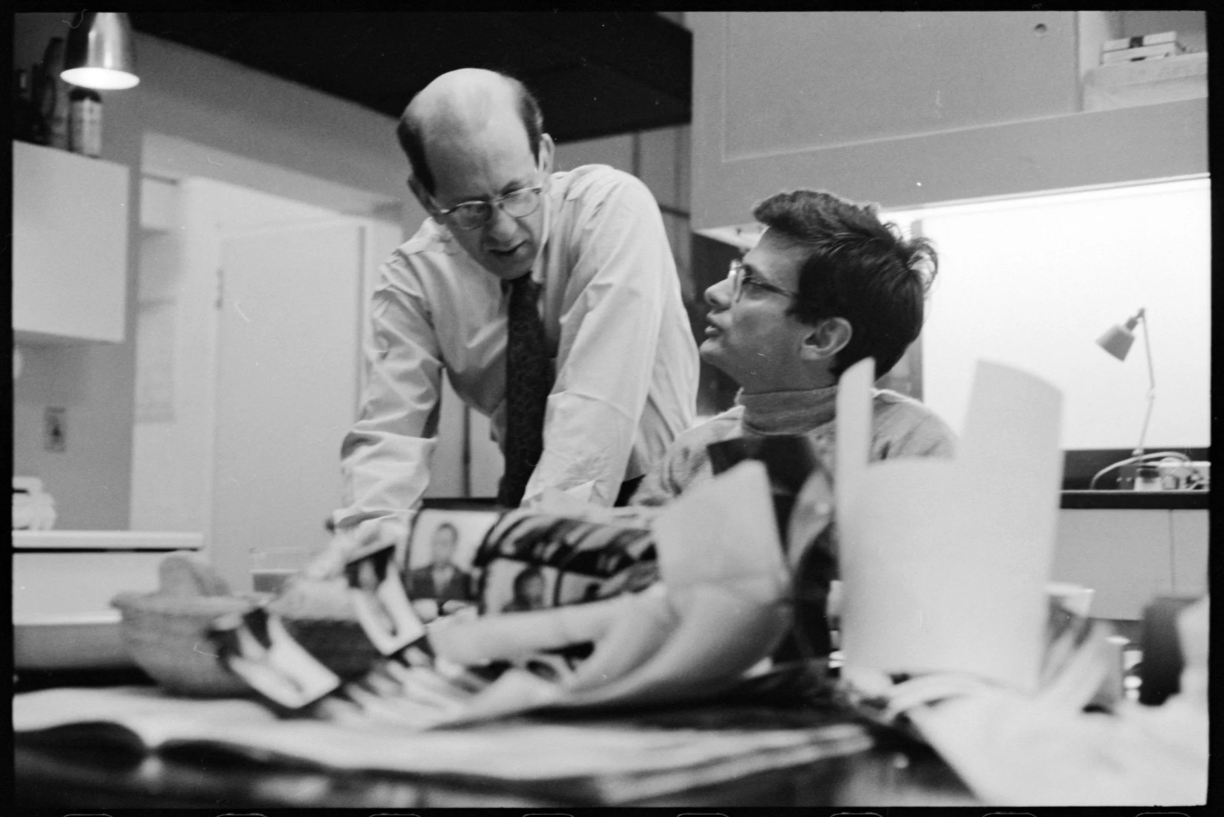 Avedon and Marvin Israel, 1963.jpg