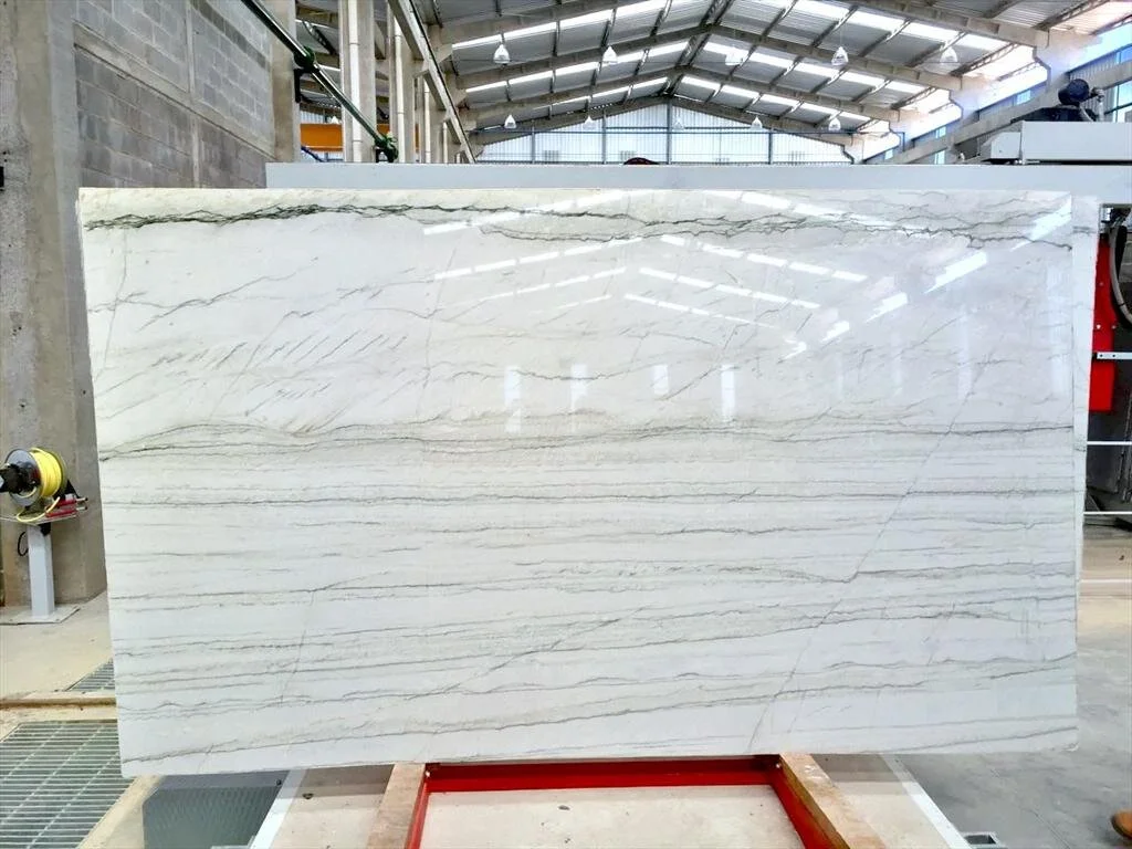 Macaubas slab.jpg
