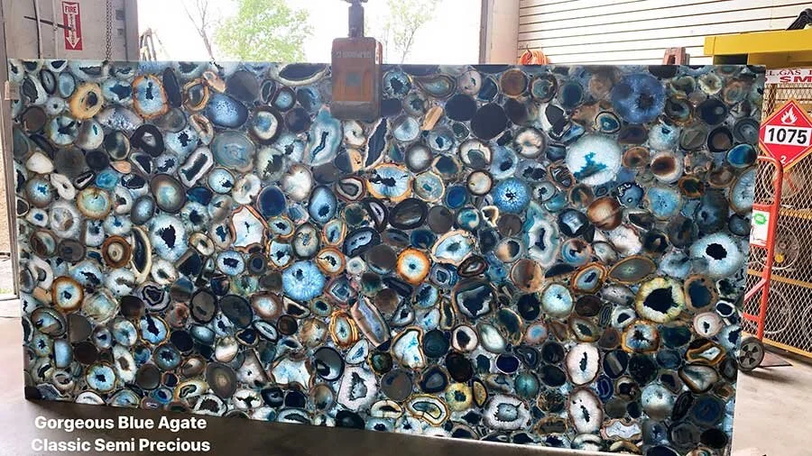 Blue-Agate-Classic-semi-precious.jpg