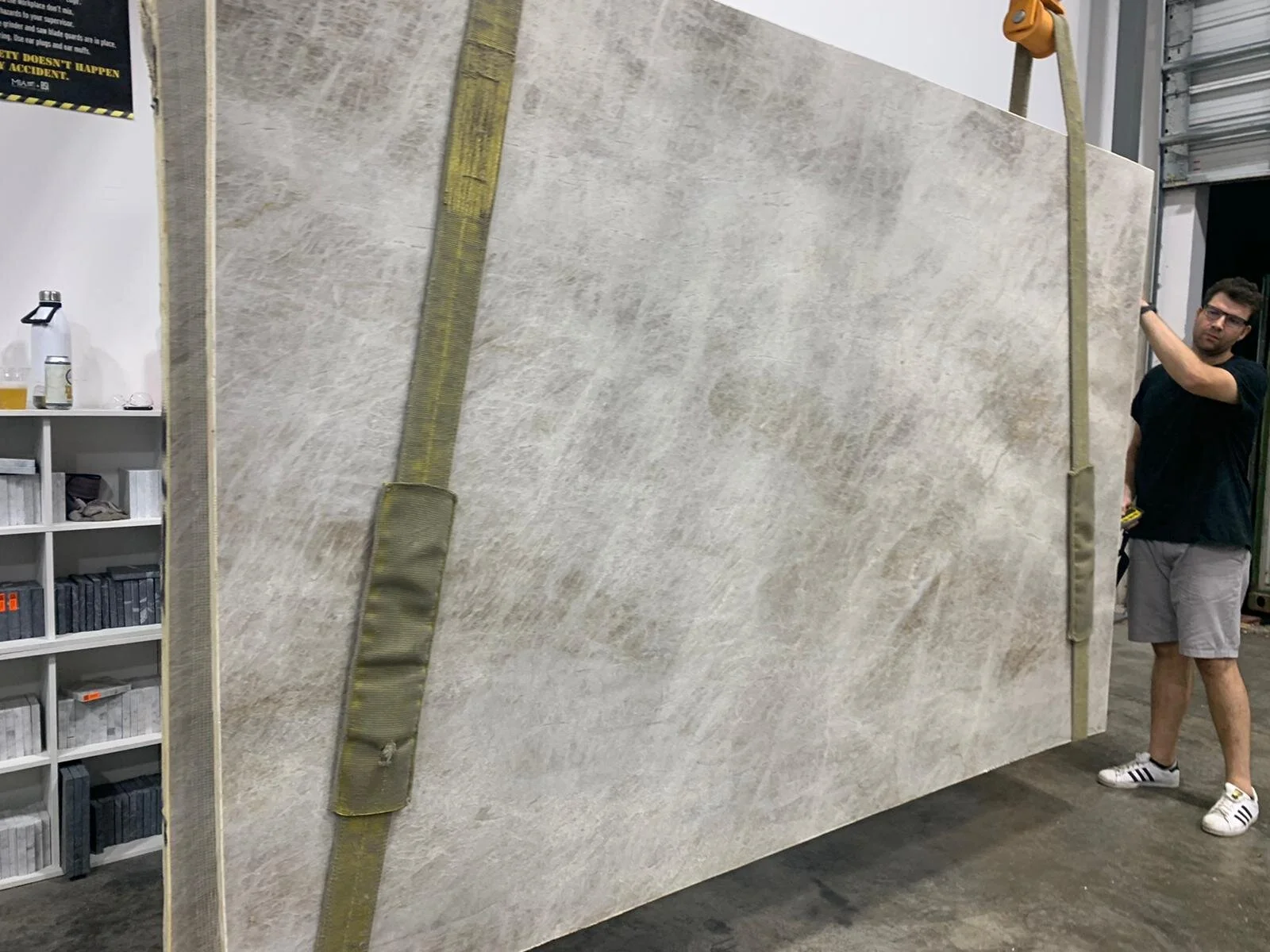 69C2A009-B8B1-488C-AA80-173A390A2EFB