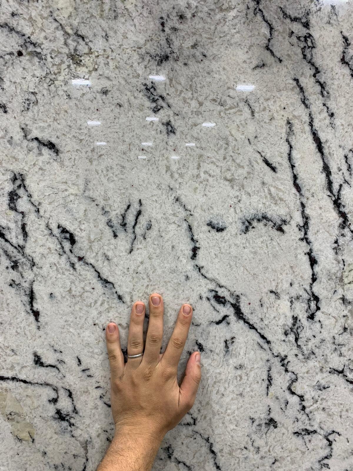 C6C35E01-B9DF-4B48-910C-EA4A5E6B368D