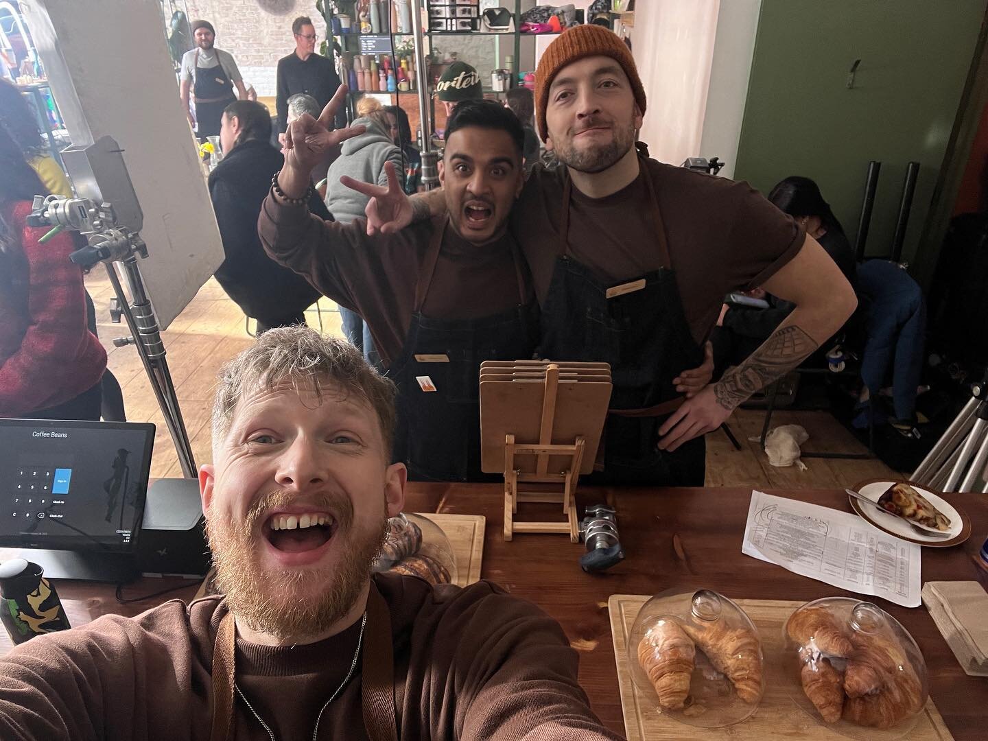 Had a great time shooting an internet campaign with Rooster Punk Agency for Elavon EPOS System a little while back. We were asked to create a track and be part of the video campaign as beatboxers in a Coffee shop. You can check the video online via o