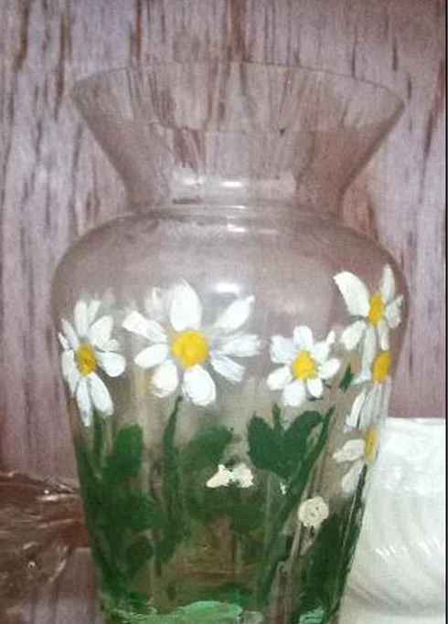 Laurel Fleger, daisy painted vase AAA.JPG