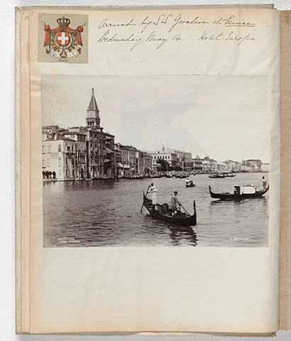 Isabella Stewart Gardner, Travel album Venice, 1884, Bound album photographs, ink, paper, 32 x 20 x 4.5 cm, Boston, Isabella Stewart Gardner Museum.