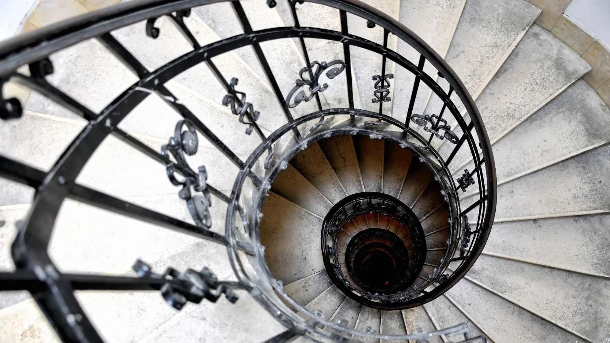 Halotherapy &amp; Hypnosis