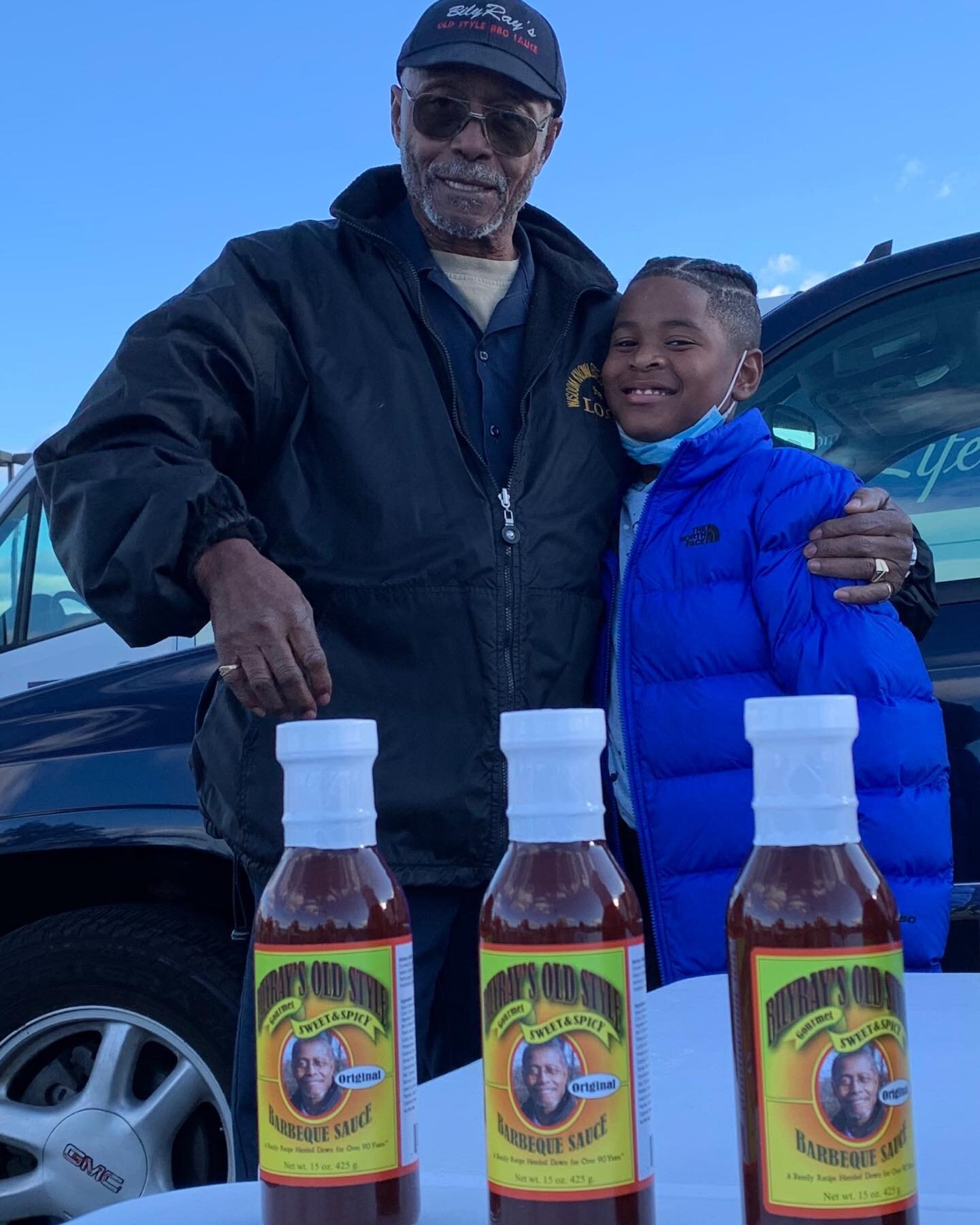 Nothing but blue skies and Bily Ray&rsquo;s BBQ Sauce at the Maple Grove Farmers Market!  Amazing sales person and Bily Ray wasn&rsquo;t bad either!  #buylocal