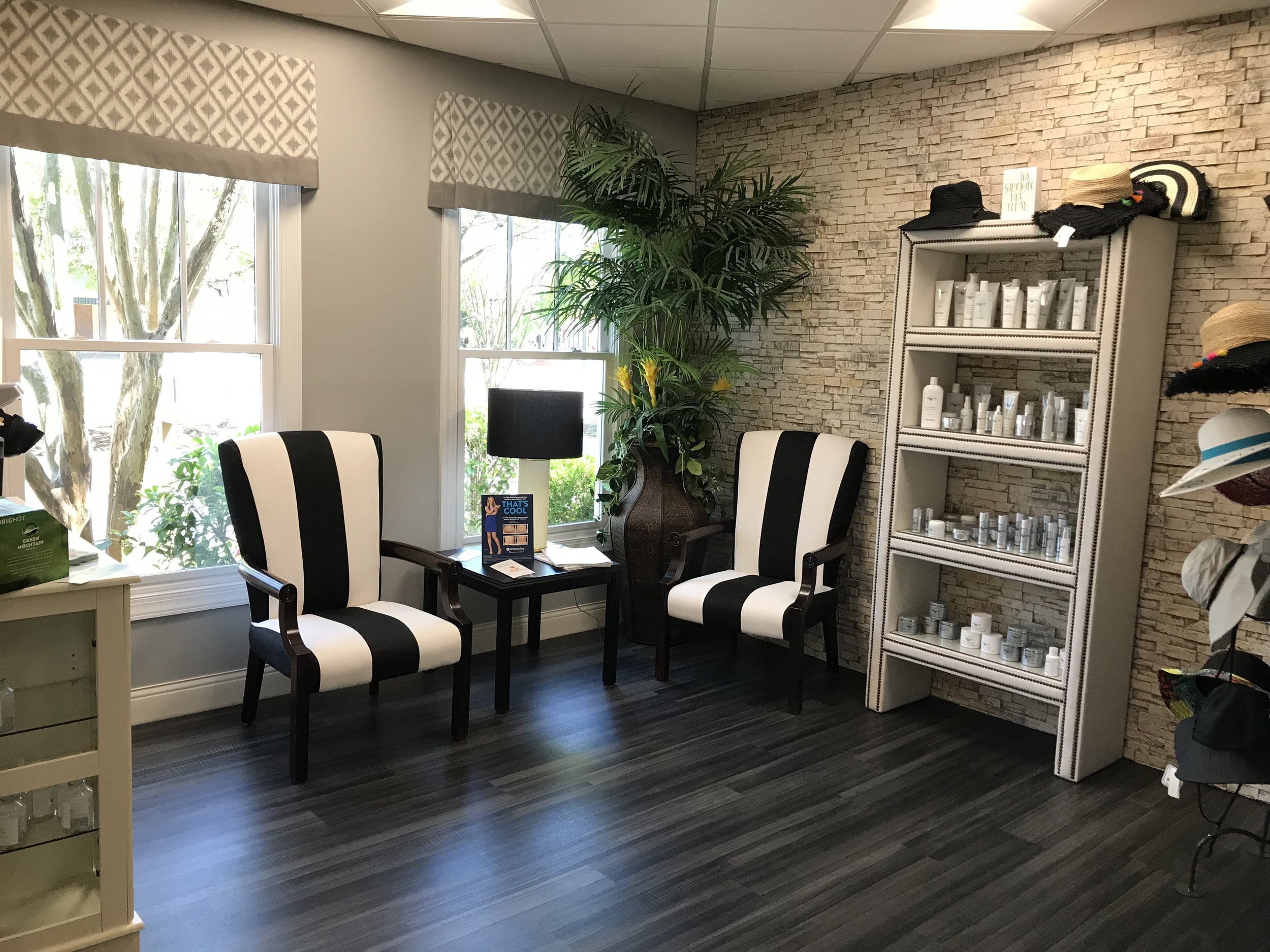 DERMATOLOGY OFFICE | Charleston, SC