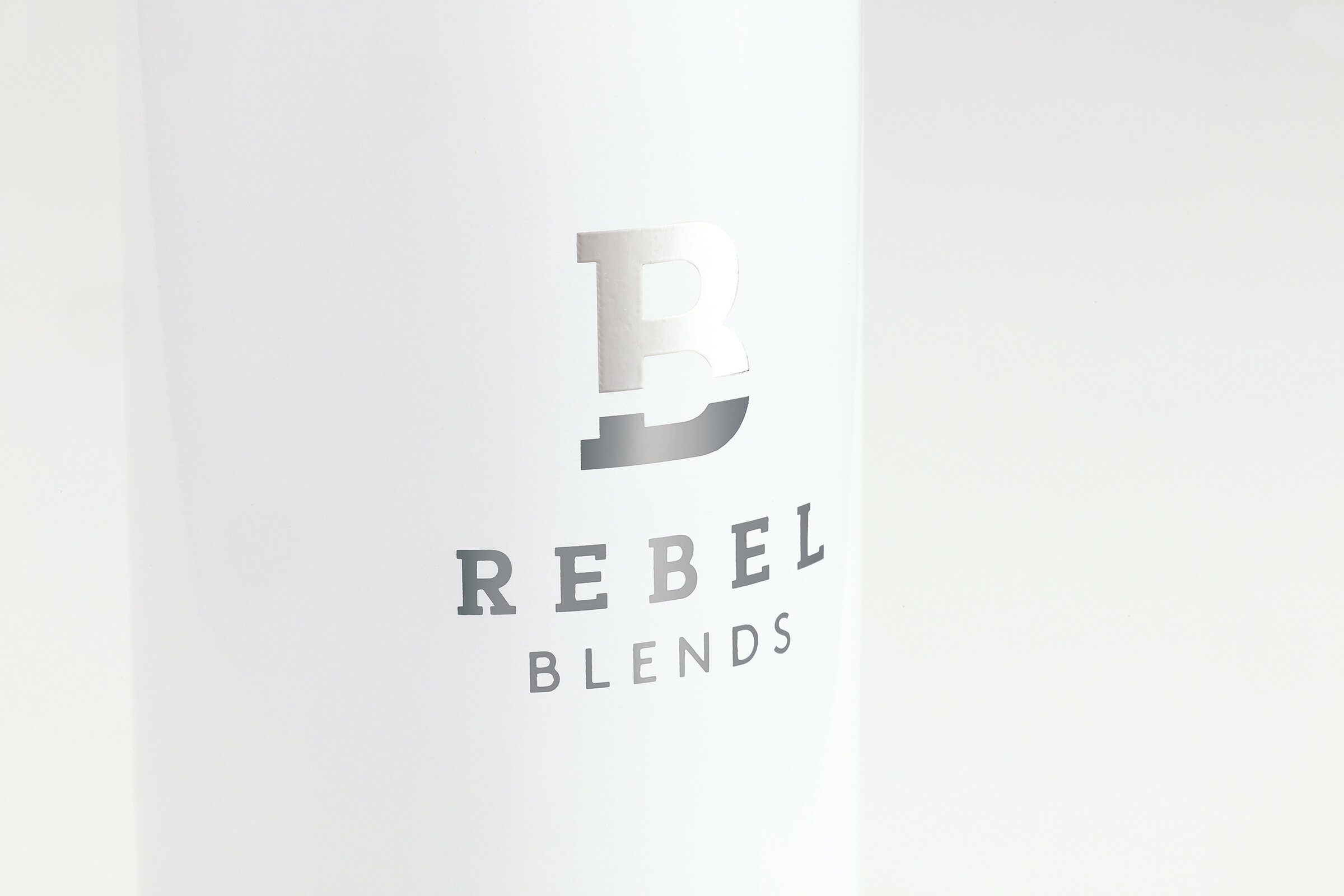 rebel-blends-5-bottle-detail.jpg