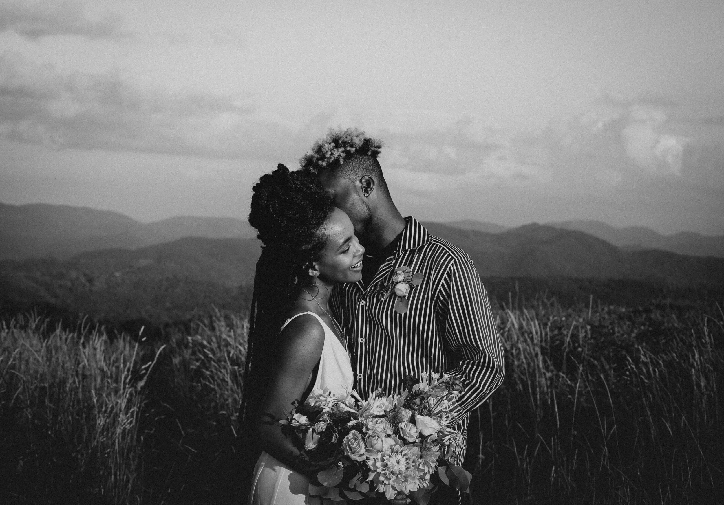 Asheville Elopement, Atlanta Photography, Atlanta Weddings, Max Patch Elopement, Georgia Weddings, Golden Hour, Sunset Wedding, Couples Photography, engagement photos, boho wedding