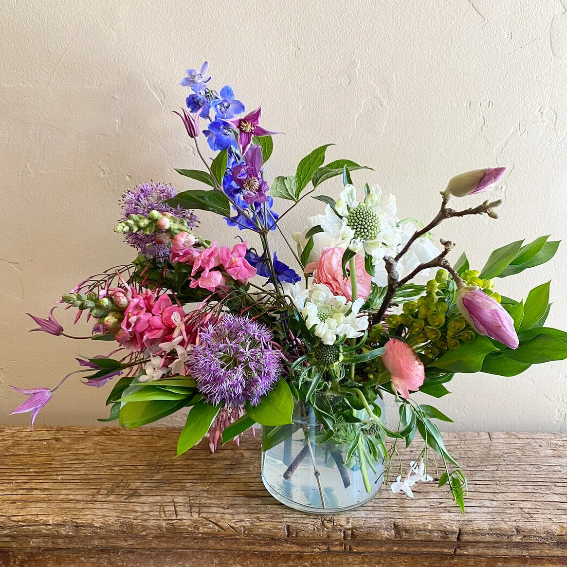 8D253C2C-70E8-445D-898F-827EAC556FC0