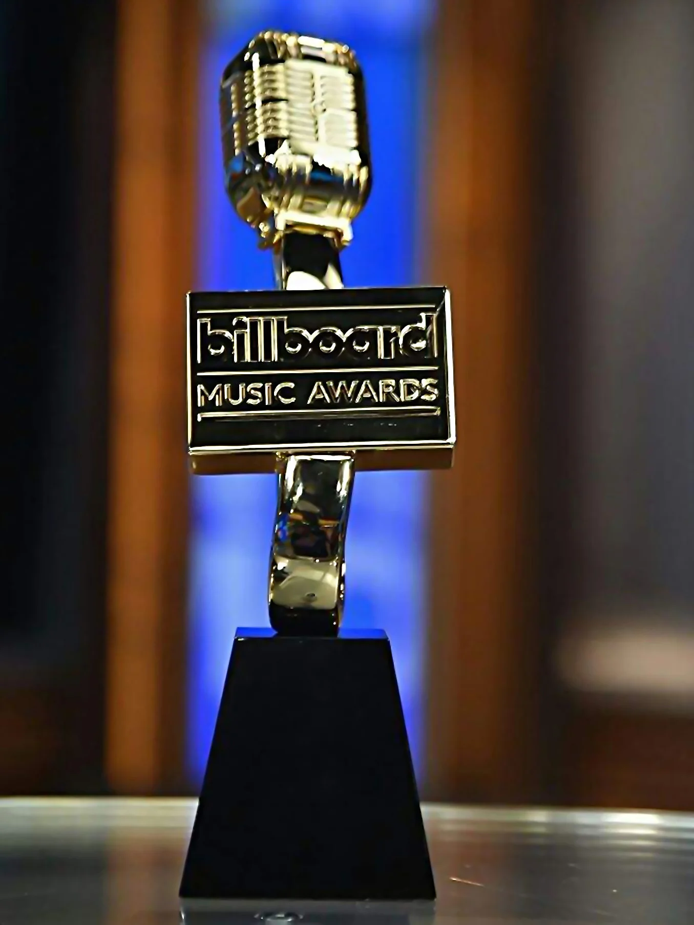 BillboardTrophyBig.jpg