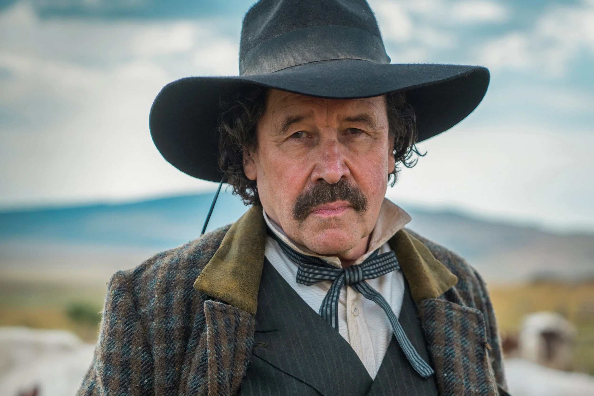 Stephen Rea wins for The English at the 2023 IFTAs