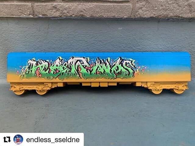 Nice &ldquo;desert style&rdquo; All City Style train by @endless_sseldne - blank ACS trains available at bigshottoyshop.com in 5 colors! Choose from Silver, Clear, Black, Red or White. #Repost @endless_sseldne with @get_repost
・・・
#allcitytrain
#allc