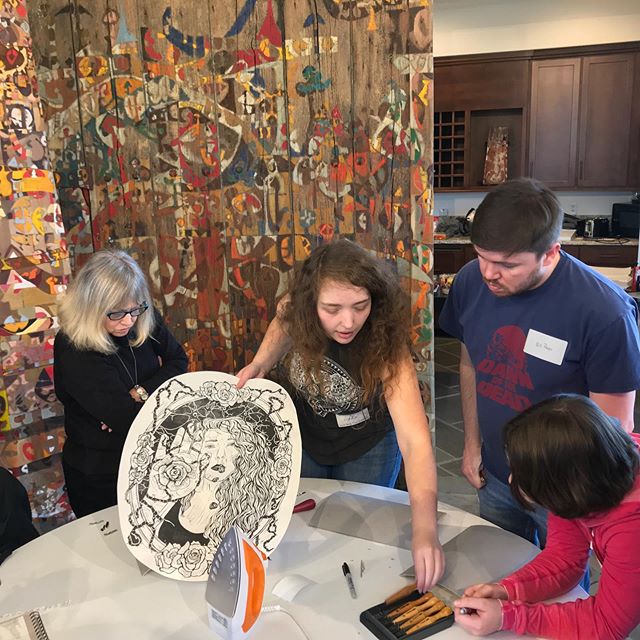 @wkuprintmaking @bronwynliddle, @marleejones and @marilee_salvator are leading a workshop today @downing_museum ! Workshop was funded by #wkufusegrant