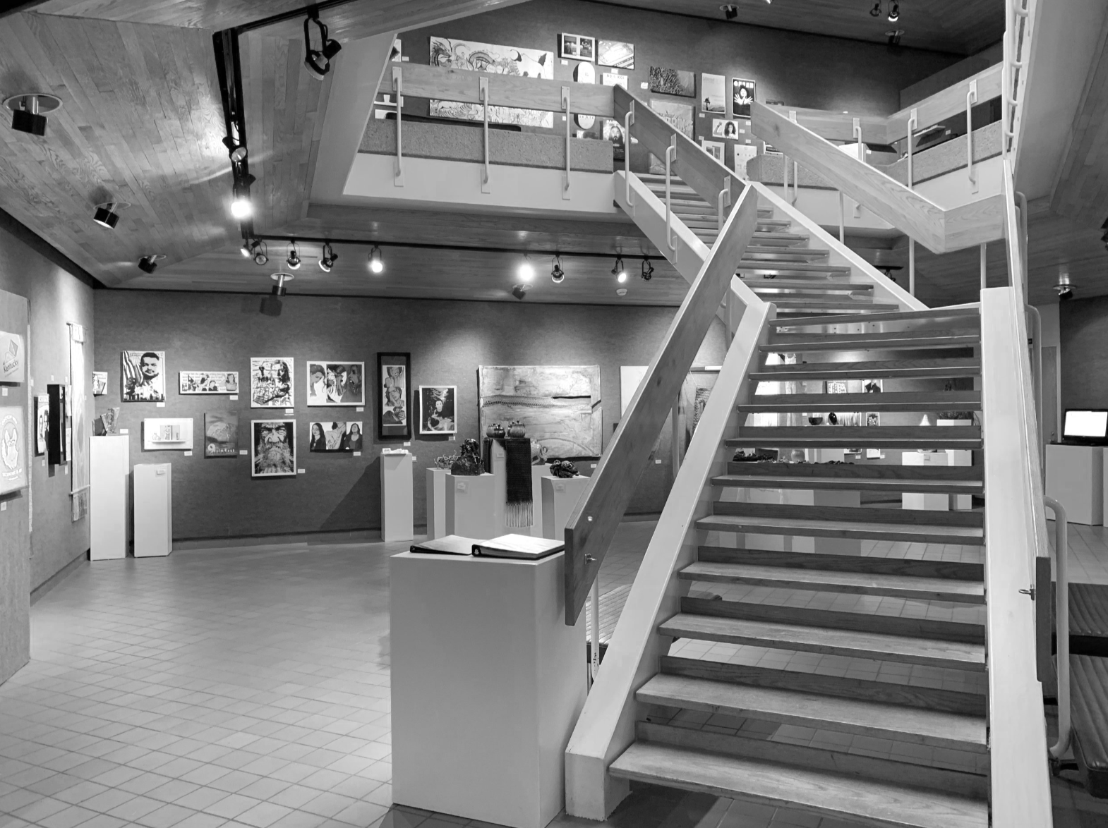 Spring 2019 Senior Showcase Reception
