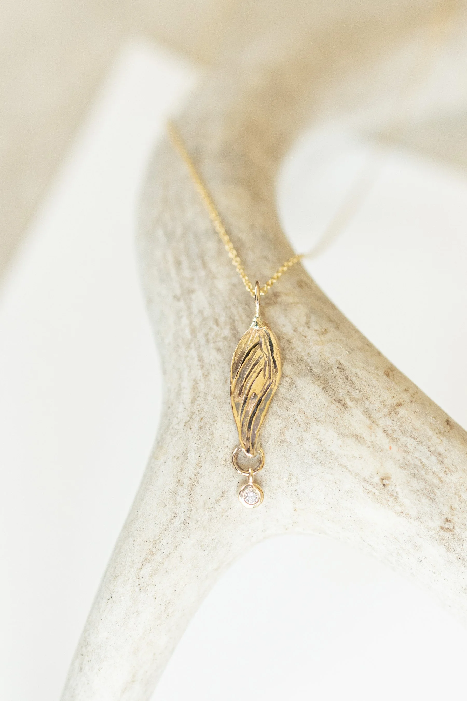 WING PENDANT w/ Diamond