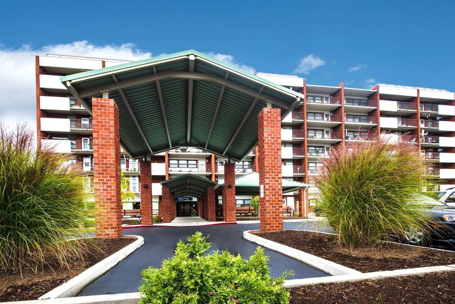 Mountain View Apartments in Cumberland, Maryland is an energy efficiency success story. The building features energy star appliances and lighting, and a green roof with vegetation - all designed to save residents money on electric bills.