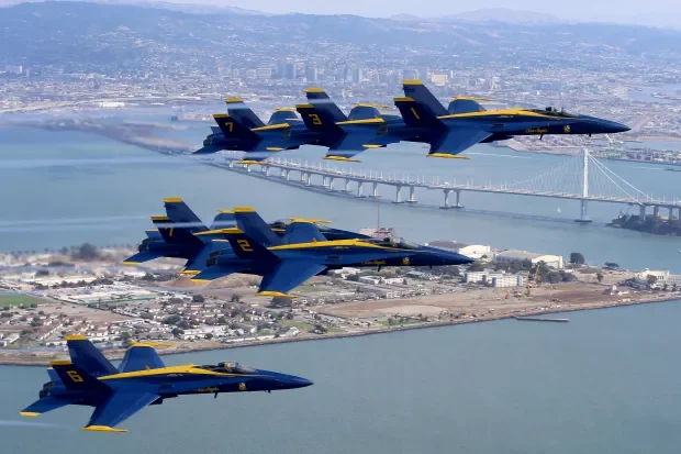 DAY TRIP - FLEET WEEK AIR SHOW & LUNCH IN S.F.