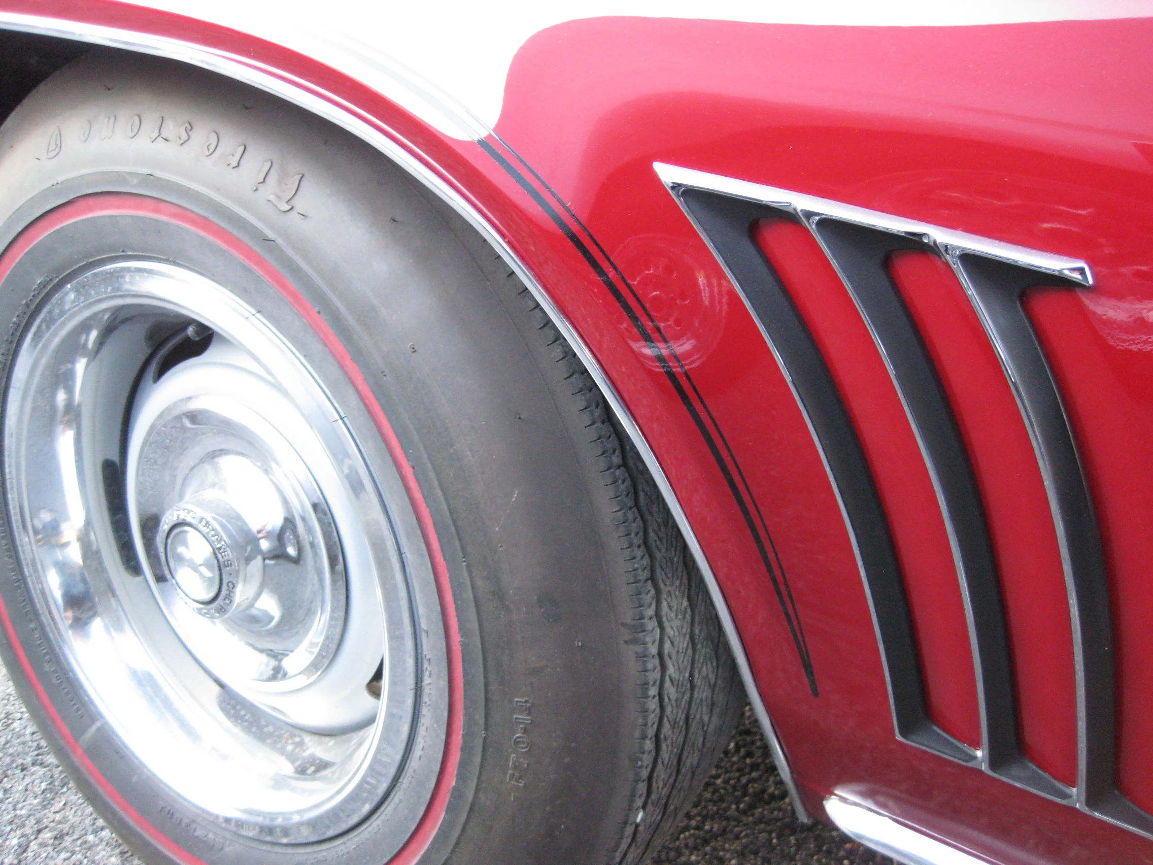  Reproduced factory striping on a RS Camaro 