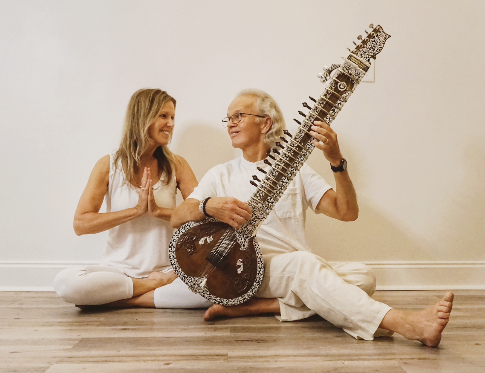 Resting in Resonance with Guest Teachers Dennis and Kathy Lang